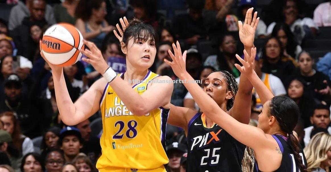 WNBA明星射手再登场，砍下三分雨引领胜利